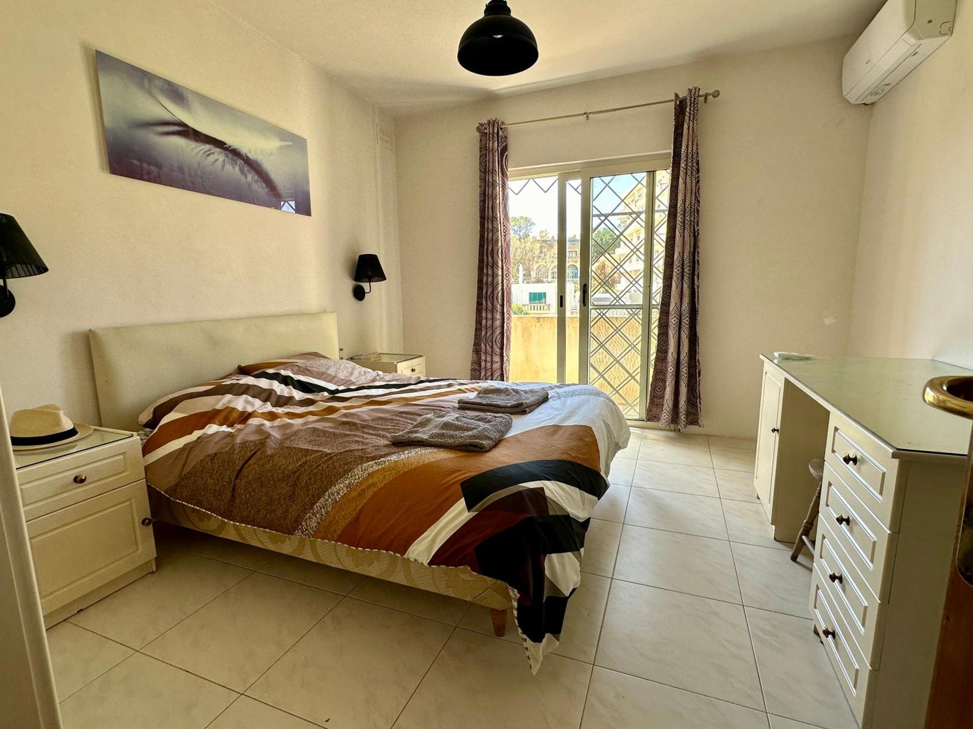 St Julians Balutta Bay Huge Flat! -2Min From Seafront Lejlighed Saint Julian's Eksteriør billede